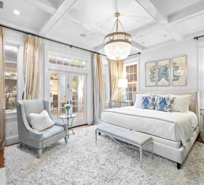 1st Floor Primary Suite - Large King Suite