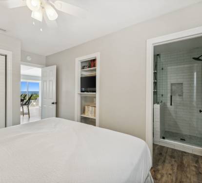 Primary En Suite