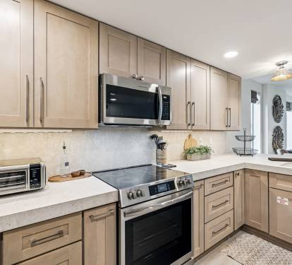 Chef's Kitchen with Stainless Steel Appliances