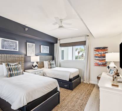 Twin Guest Suite - Equipped with a Flat-Screen TV