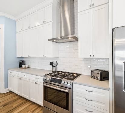Chef's Kitchen - Offering Stainless Steel Appliances