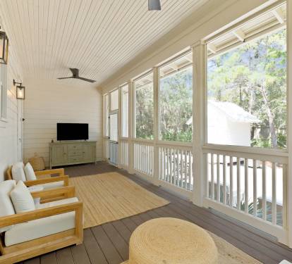 Enjoy a Flat-Screen TV & Cozy Seating!