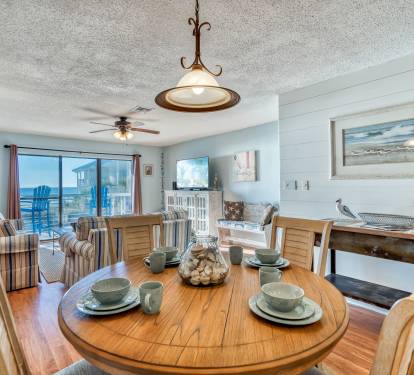 Enjoy Open Concept Living!