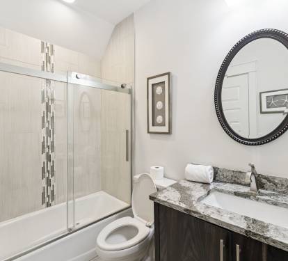 Primary King En-Suite - Single Vanity + Shower/Tub Combo
