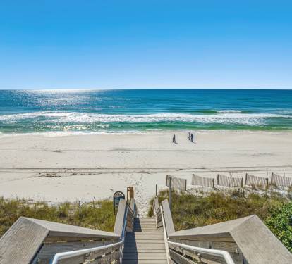 Beach Access - 5 Minute Walk