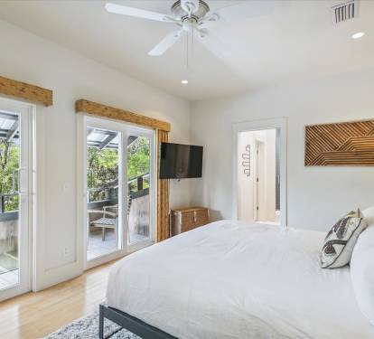 2nd Floor - Primary En Suite -