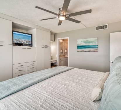 Primary Suite - Equipped with a Flat Screen TV