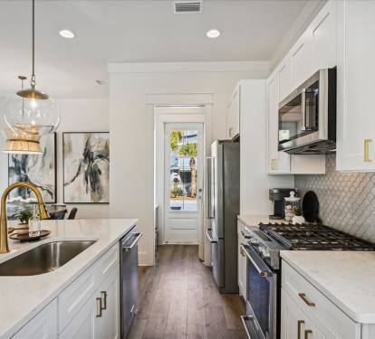Find All of Your Cooking Needs in this Beautiful Kitchen!