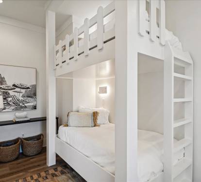 3rd Floor Bunk Nook - Twin over Twin