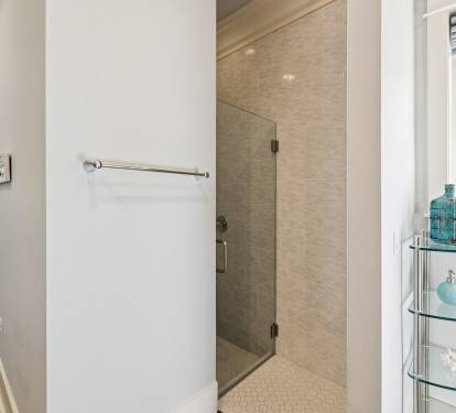Primary King En-Suite - Walk-In Shower