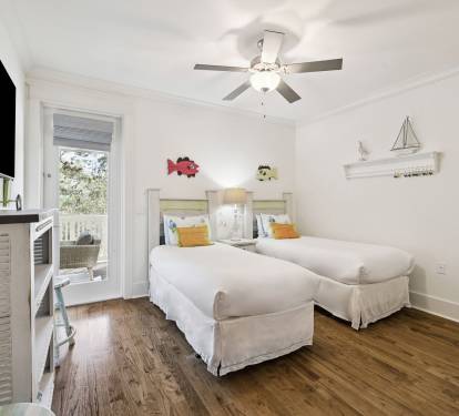 2nd Floor - Twin Guest Suite