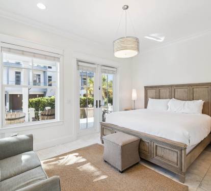 1st Floor - King Guest Suite