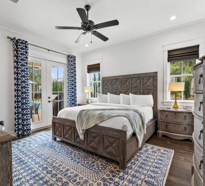 1st Floor - Primary Suite - King with Access to Pool