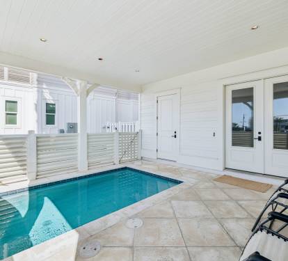 Enjoy Sunny Days By the Private Pool!
