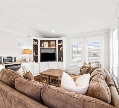 Take Advantage of the Mini Fridge & Microwave in this Living Space!