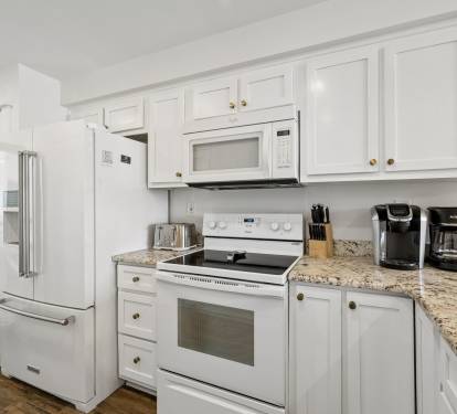 Spacious & Fully Equipped Kitchen