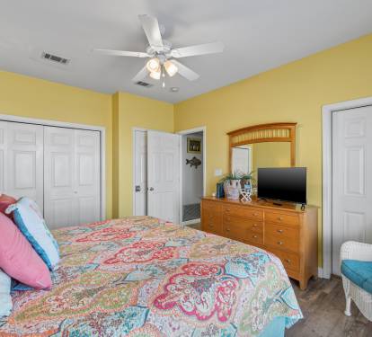 Main Floor Guest Bedroom 1 (King)