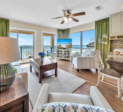 Coral_Reef_Club_2_7021
