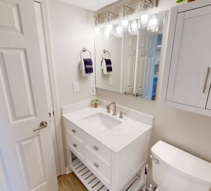 Guest Bathroom