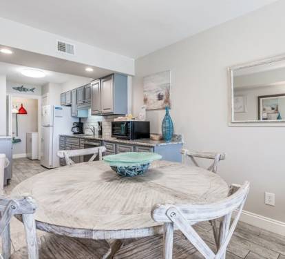 7 BD1086 DR