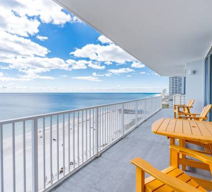 6 LH1118 BALCONY