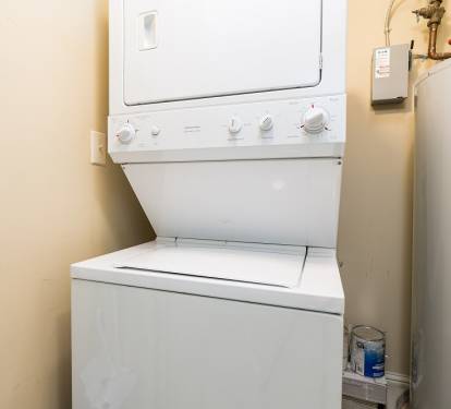 18 WH713 LAUNDRY