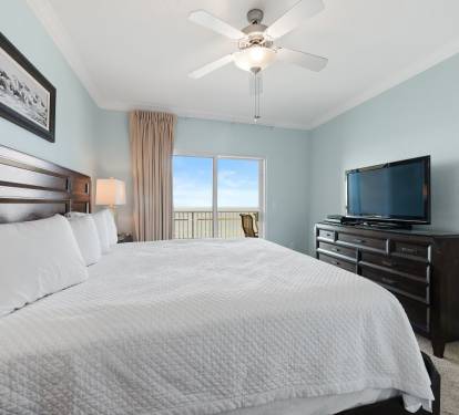 15 Crystal Shores West 1008 Primary Bedroom