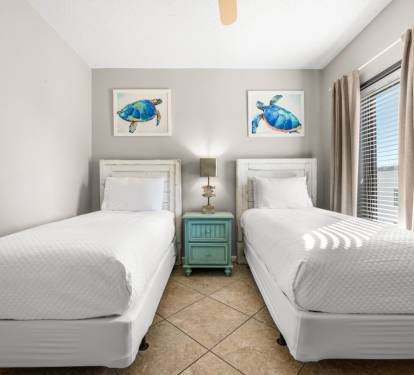 25 Phoenix East 1201 Bedroom 3