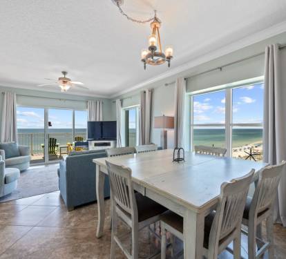 8 Crystal Shores West 108 Dining Area
