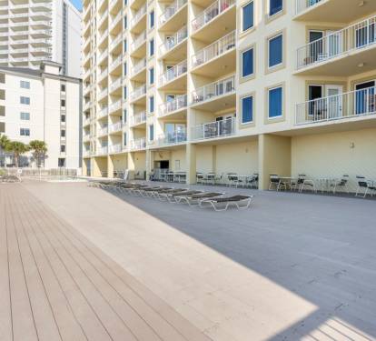 Boardwalk Spacious Sunning Deck