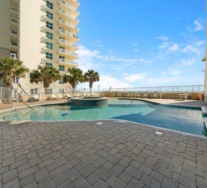 4 CSW Outdoor Pool