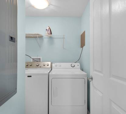 Convenient Laundry in Unit