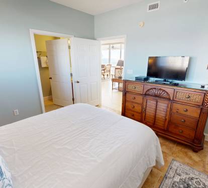 Guest Bedroom 1