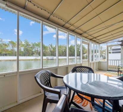 4 OB Villas Dockside Screened Porch