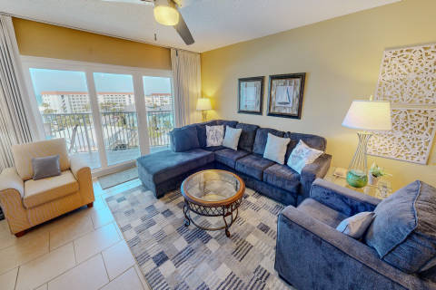 SeaCrest 705, vacation rental in Seacrest Condominiums, Condo Rental, 2 bedroom 2 bathroom and sleeps 6
