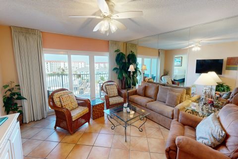 SeaCrest 605, vacation rental in Seacrest Condominiums, Condo Rental, 2 bedroom 2 bathroom and sleeps 6