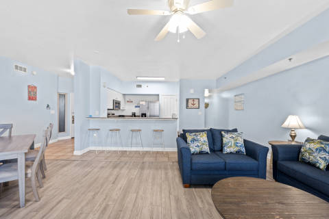 1322 Shores of Panama - Pool & Beach views, w/2 parking passes, lagoon-style pool & indoor pool