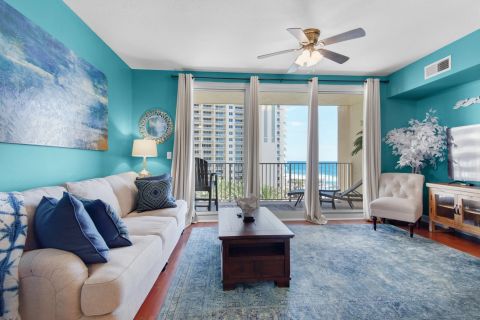 1BR 2BA Condo in Shores of Panama