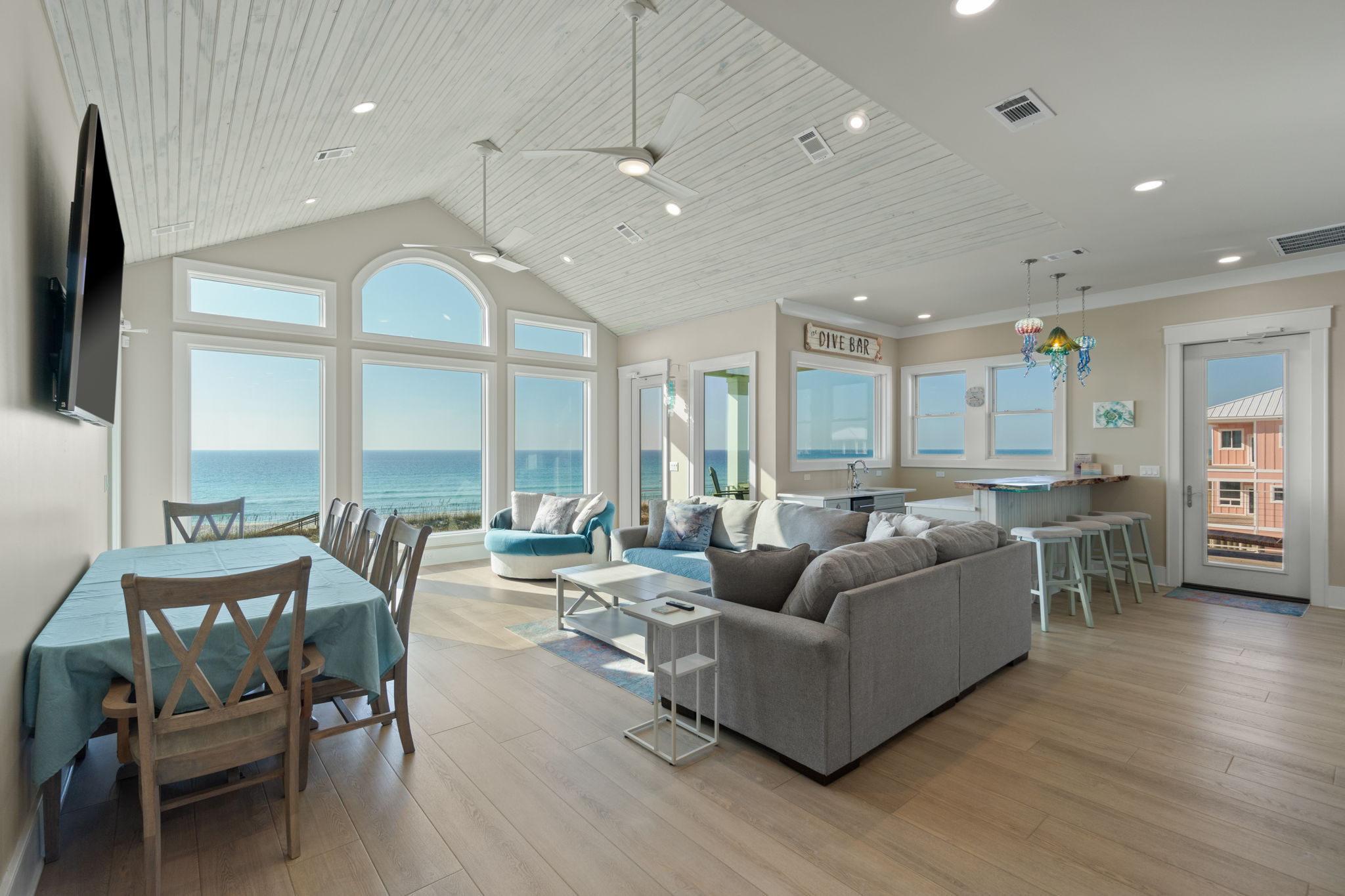 3rd Floor Living Room/Dining Table