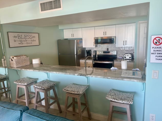 Kitchen and Bar