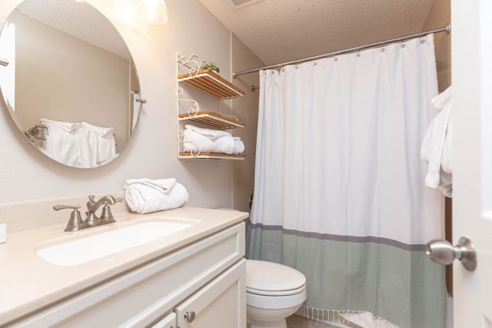 Bathroom #2