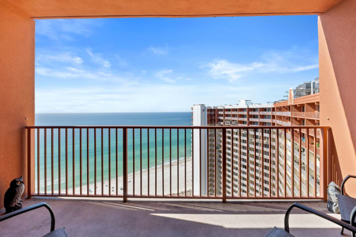Relax on the balcony and watch the sun set over the Gulf&mdash;your front-row seat to golden hour