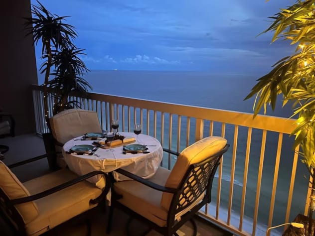 Enjoy stunning, soul-stirring views of the gulf coast from our cozy balcony while enjoying your favorite wine and cheese.