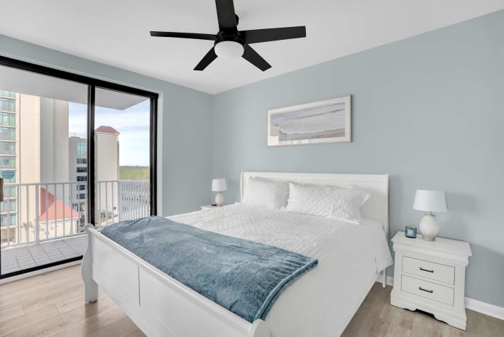2 Queen Bedroom