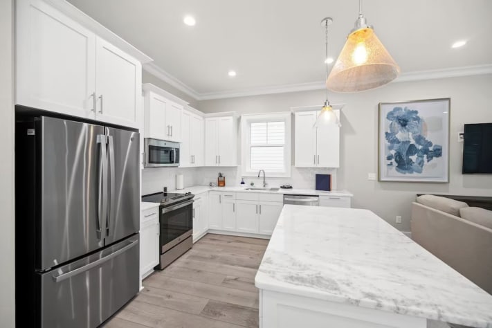 Well equipped kitchen