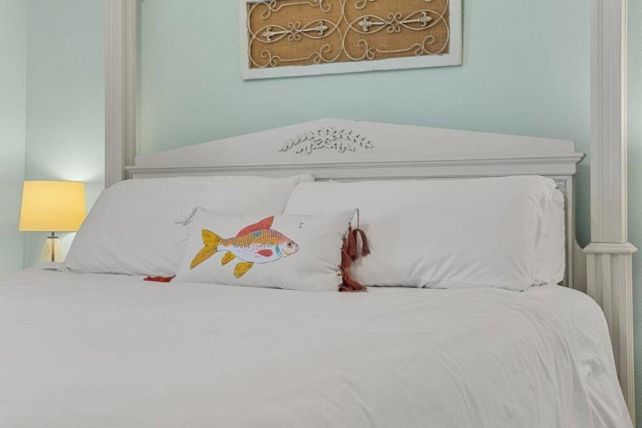King bed