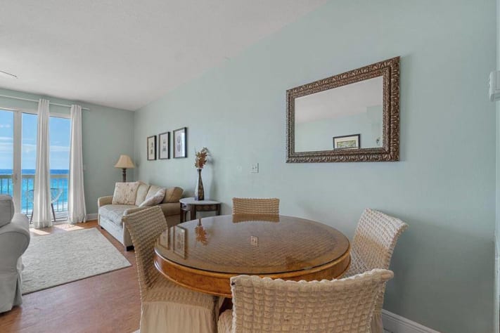 Dining/Living Area