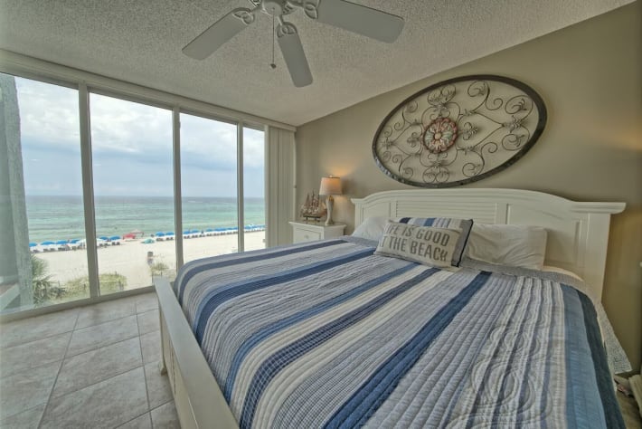 King pillow top bed master with amazing view and oversized room. New furniture.