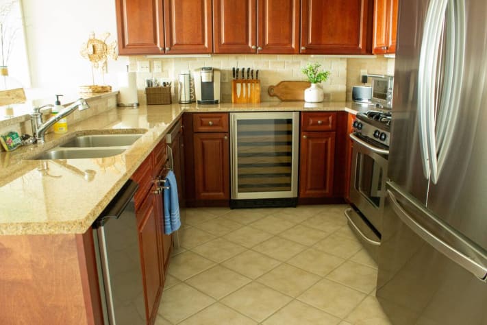 Fully equipped kitchen