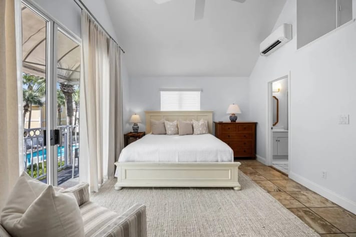 Queen Bed